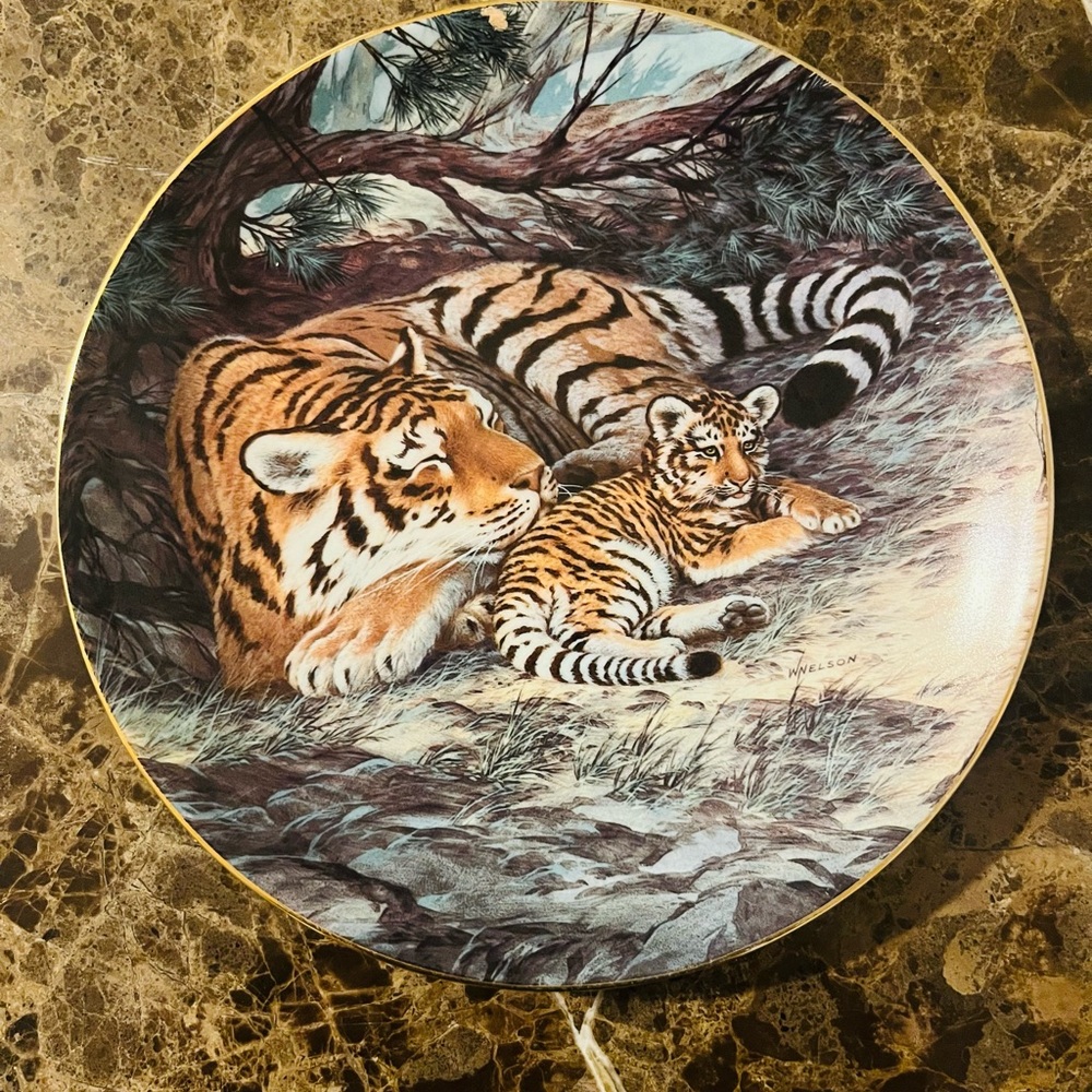 W.S. George “The Siberian Tiger” collector plate